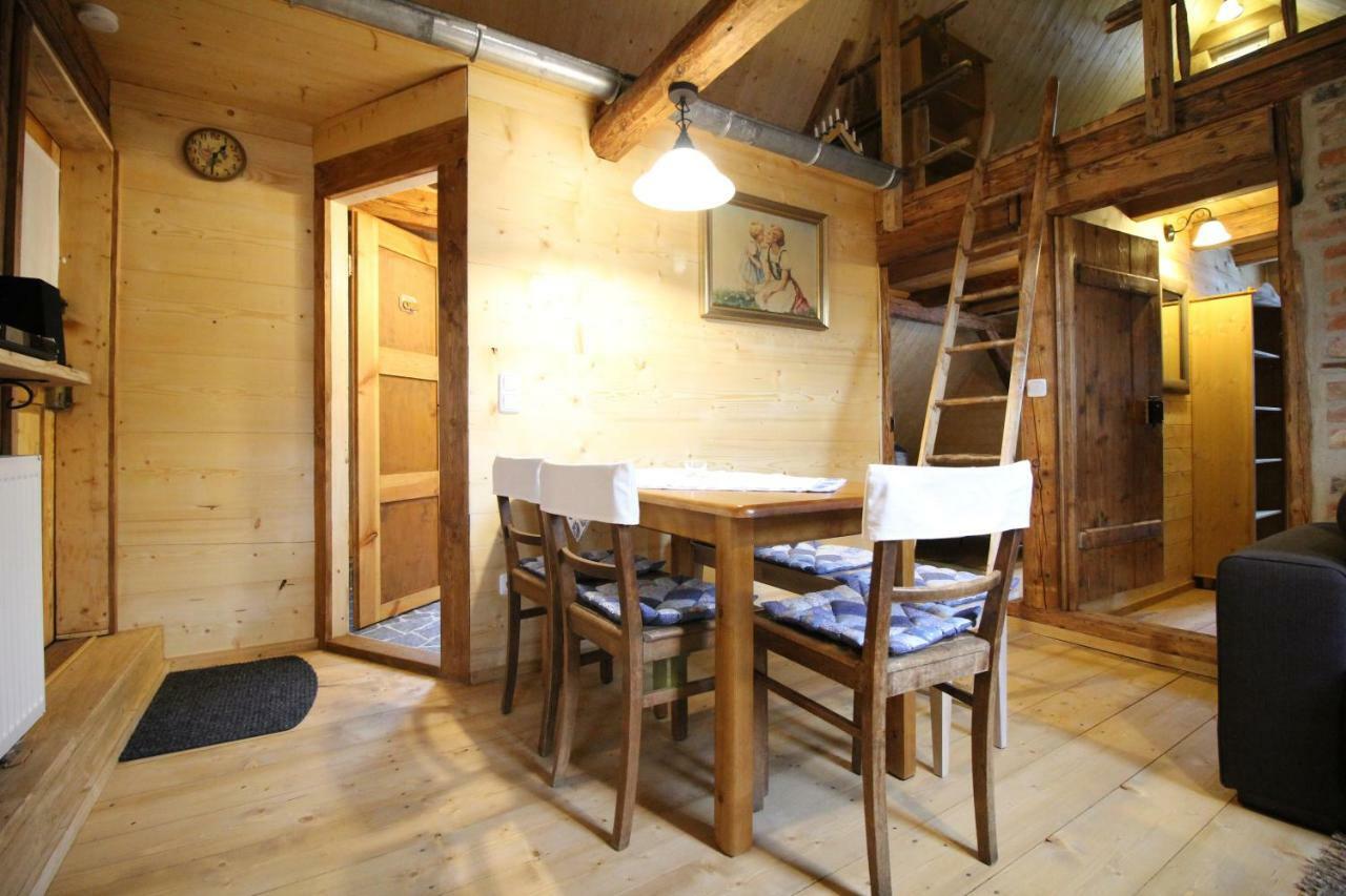 Ferienhaus Anno Dazumal, Wie Zu Opa'S Zeiten 클링겐터 외부 사진